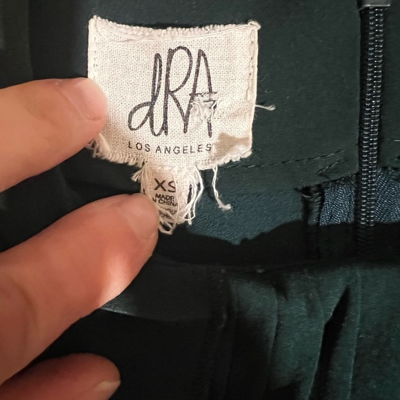 DRA Los Angeles emerald green pleated romper/jumpsuit XS - Picture 8 of 10